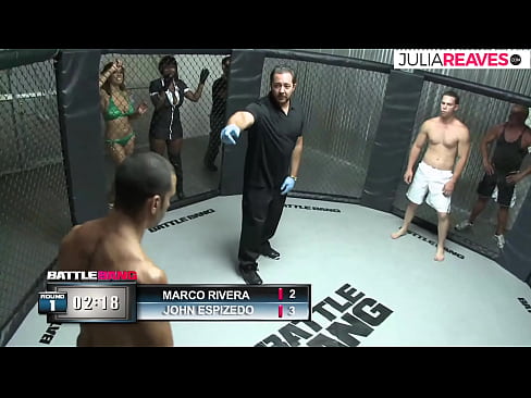 ❤️ Ultimate Fighter es folla a una noia número just després d'una baralla al ring ️❌ Porno dur al ca.xlxxporno.ru