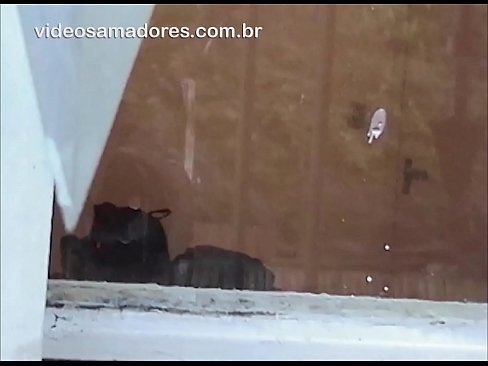 ❤️ Home excitat mirant la seva xicota amb un altre noi, gravant un vídeo de merda sense molestar la parella ️❌ Porno dur al ca.xlxxporno.ru